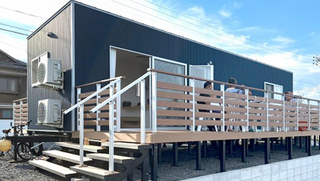 ルクラのトレーラーハウス:クラブハウス(クラブハウス)