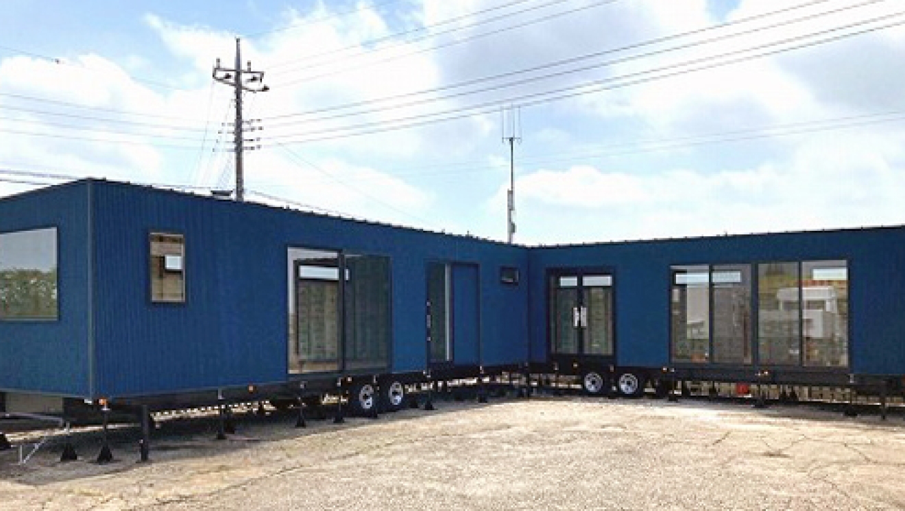 ルクラのトレーラーハウス:事務所、商談スペース(事務所、商談スペース)