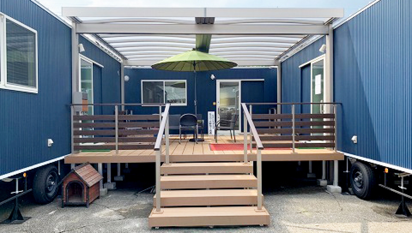 ルクラのトレーラーハウス:事務所タイプトレーラーハウス(事務所用、詰所用、社長室)