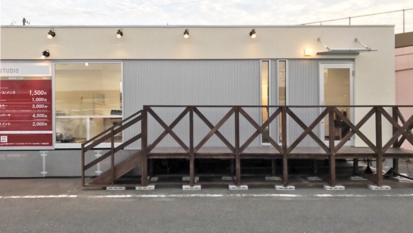 ルクラのトレーラーハウス:E企業様美容室タイプトレーラーハウス(美容室)