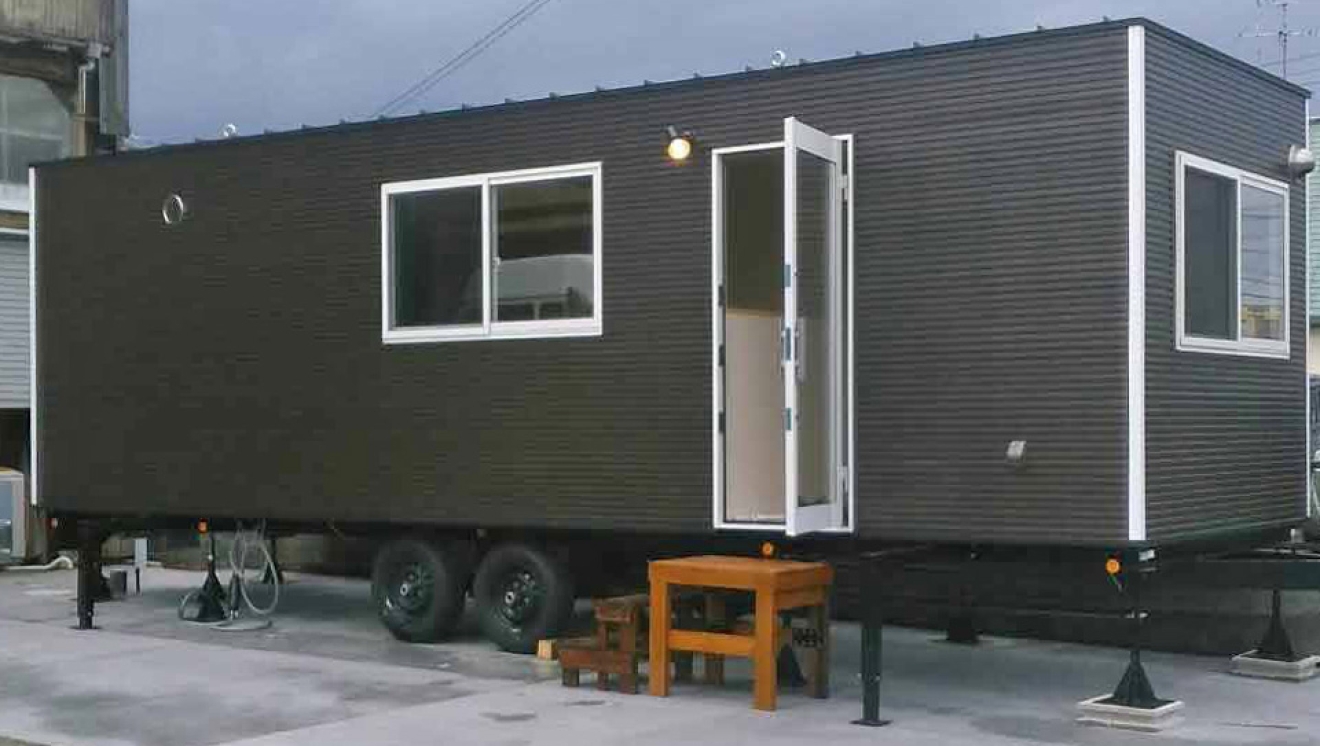 ルクラのトレーラーハウス:中古自動車販売店事務所(事務所)